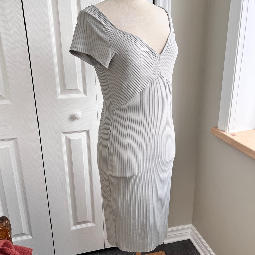 Zara Grey Sweetheart Neck Midi Dress